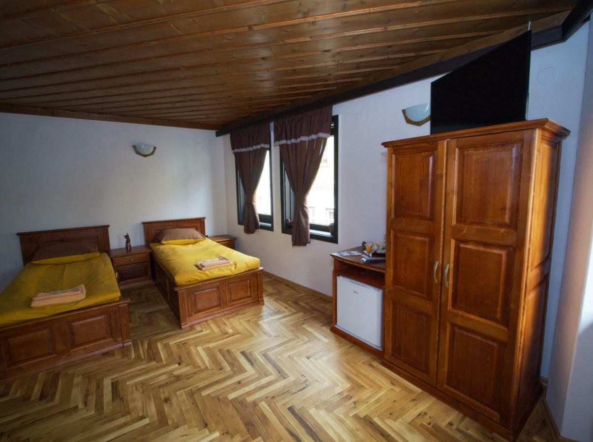 Гурме Хаус Gabrovo Kültér fotó
